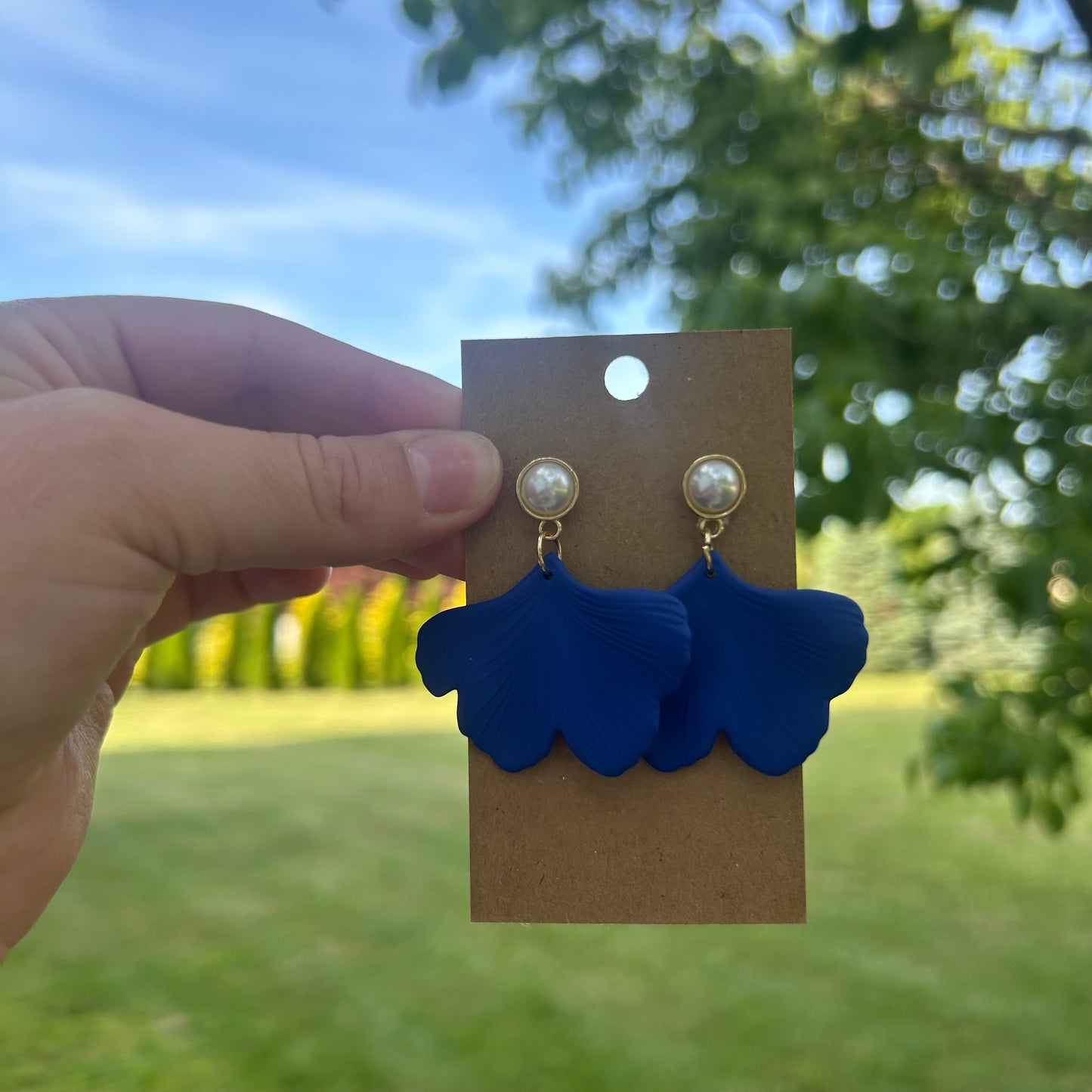 Stud Pearl Ginkgo Earrings